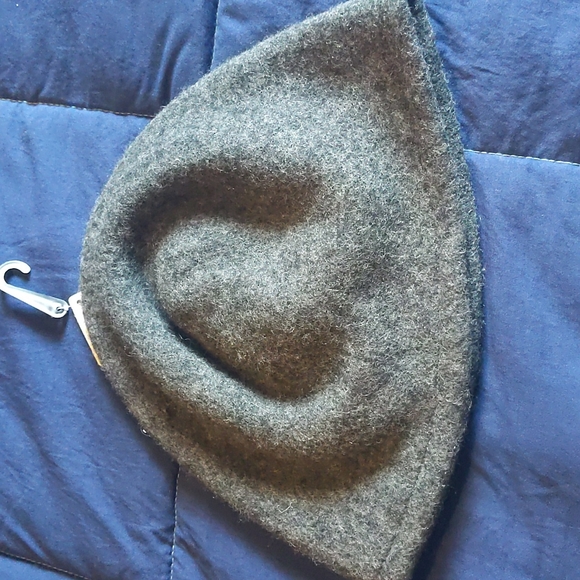 VLD Wool Hat - Picture 2 of 6